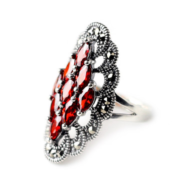 RED GARNET STERLING SILVER RING - COMPLEXED
